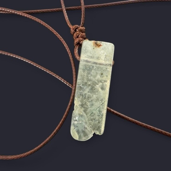 Prehnite Stone Pendant Necklace - Picture 5 of 5